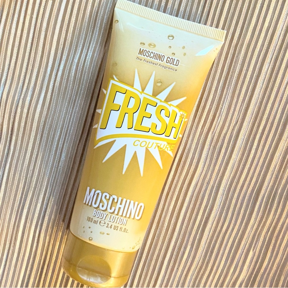 Moschino Gold Fresh Couture Body Lotion 3.4oz